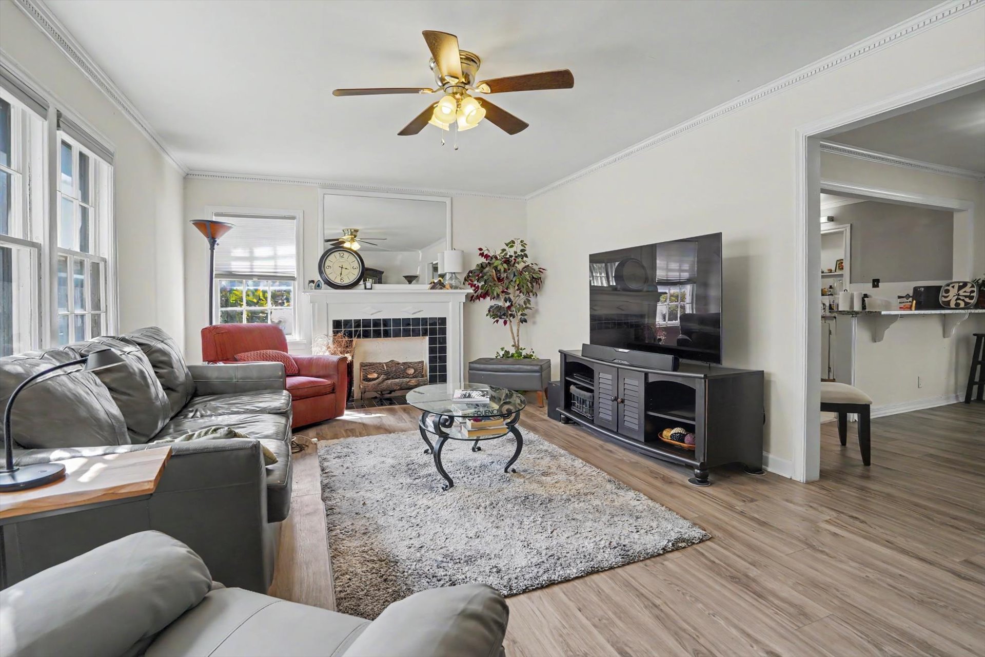 5427 E 5th Place Tulsa OK 74112