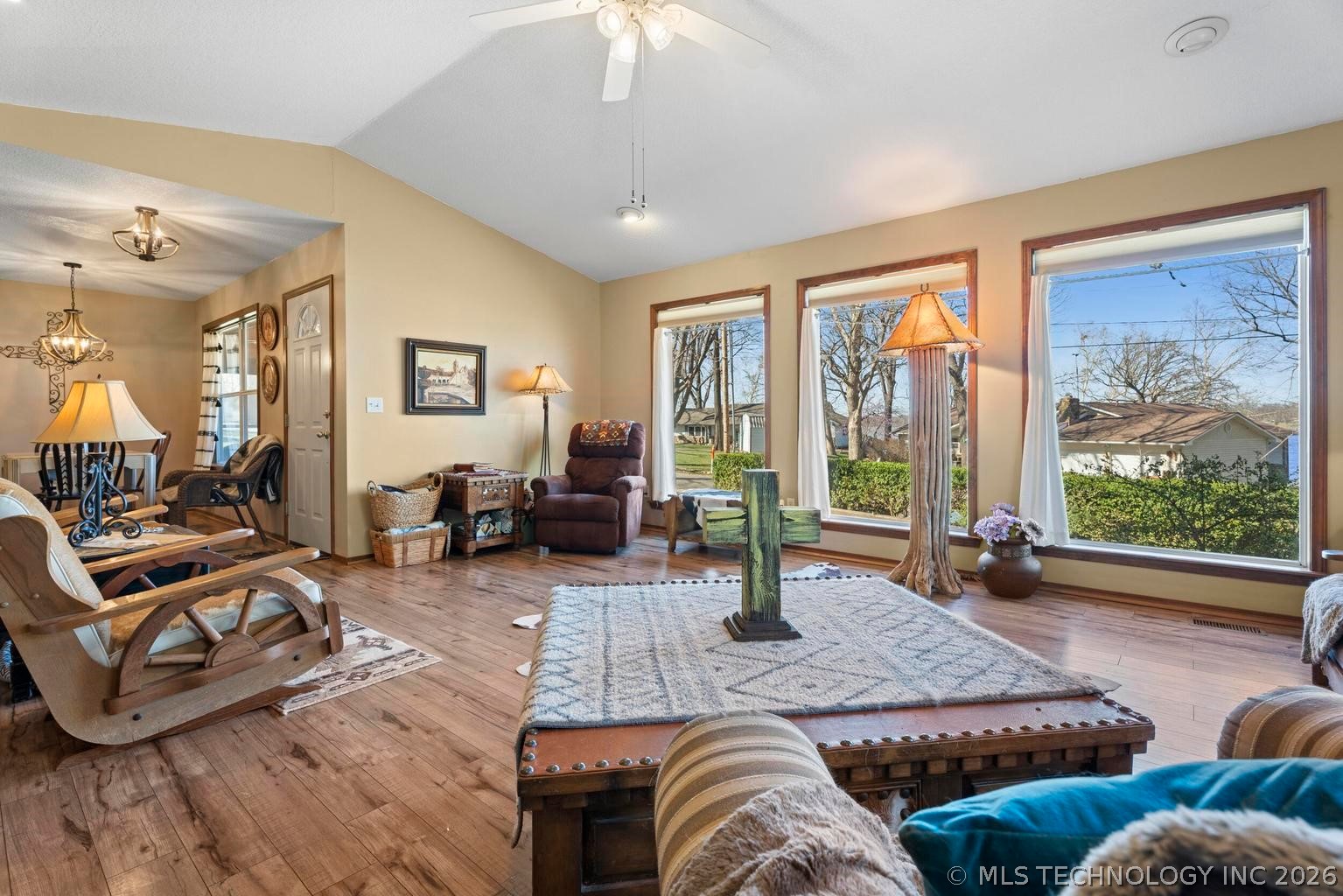 1106 Red Bud Drive Grove OK 74344