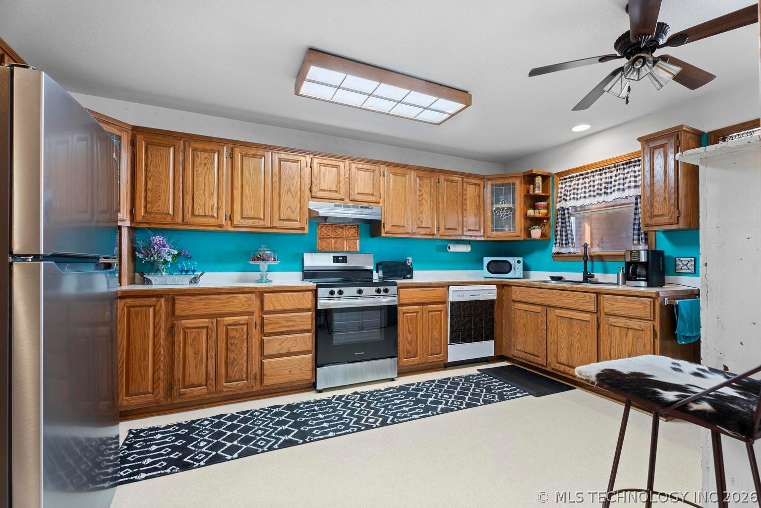 1106 Red Bud Drive Grove OK 74344
