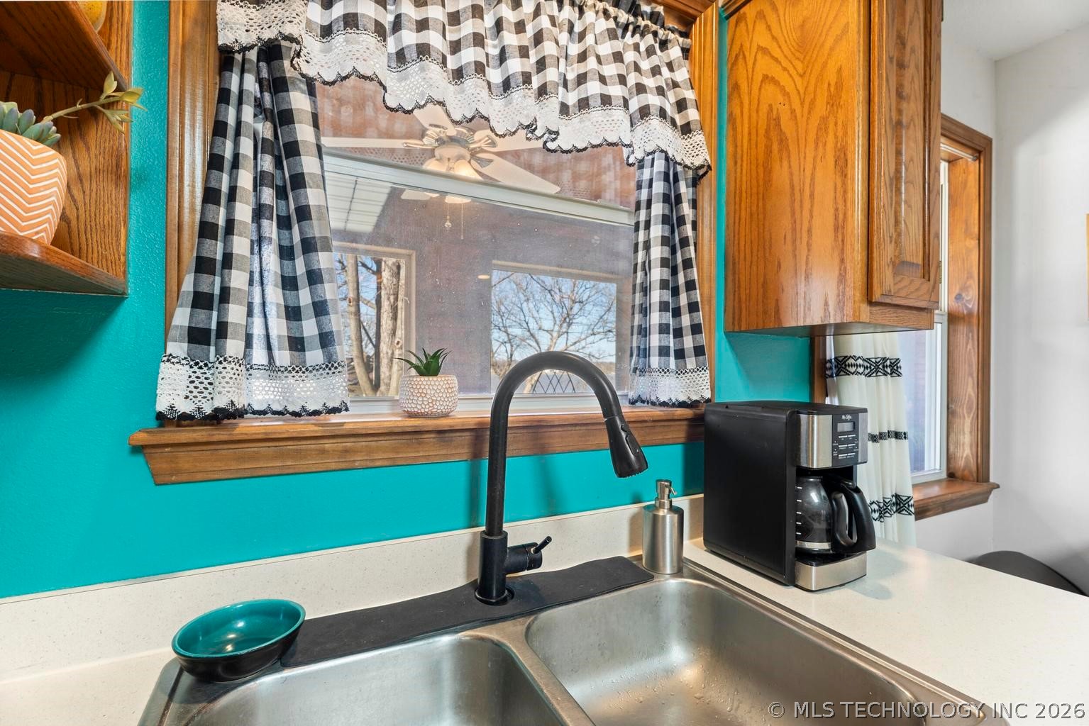 1106 Red Bud Drive Grove OK 74344