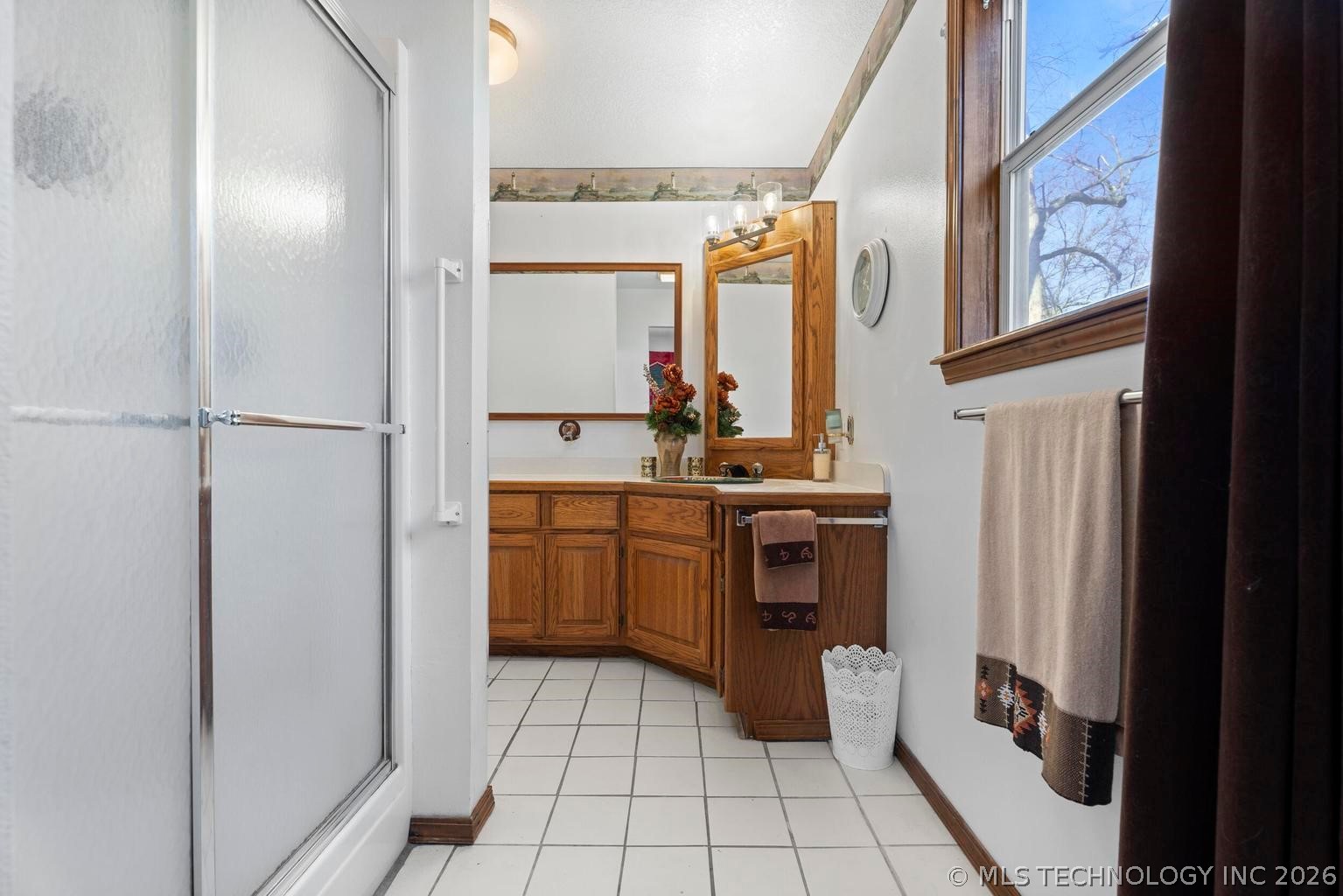 1106 Red Bud Drive Grove OK 74344