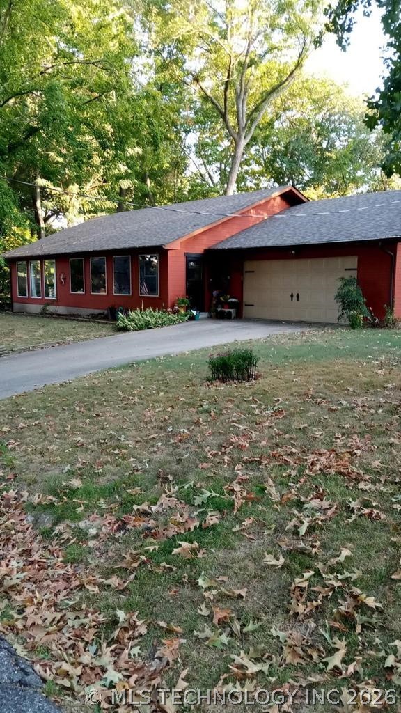 1106 Red Bud Drive Grove OK 74344