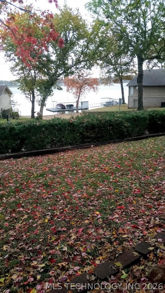 1106 Red Bud Drive Grove OK 74344