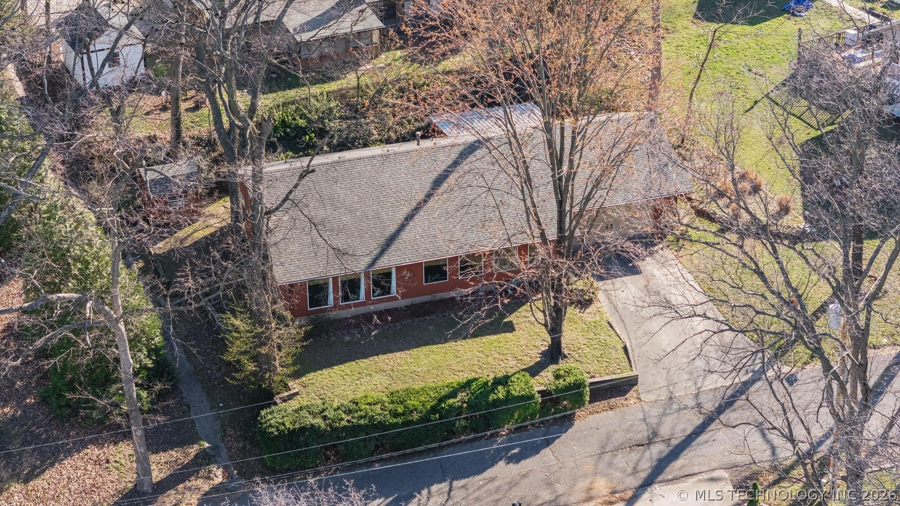 1106 Red Bud Drive Grove OK 74344