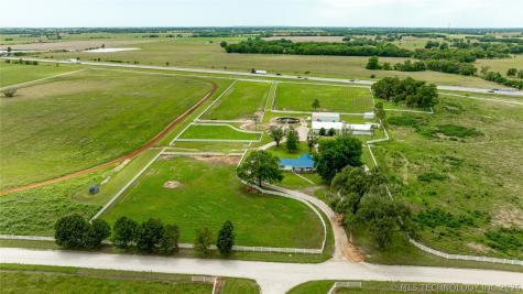 14701 S 560 Road Fairland OK 74343