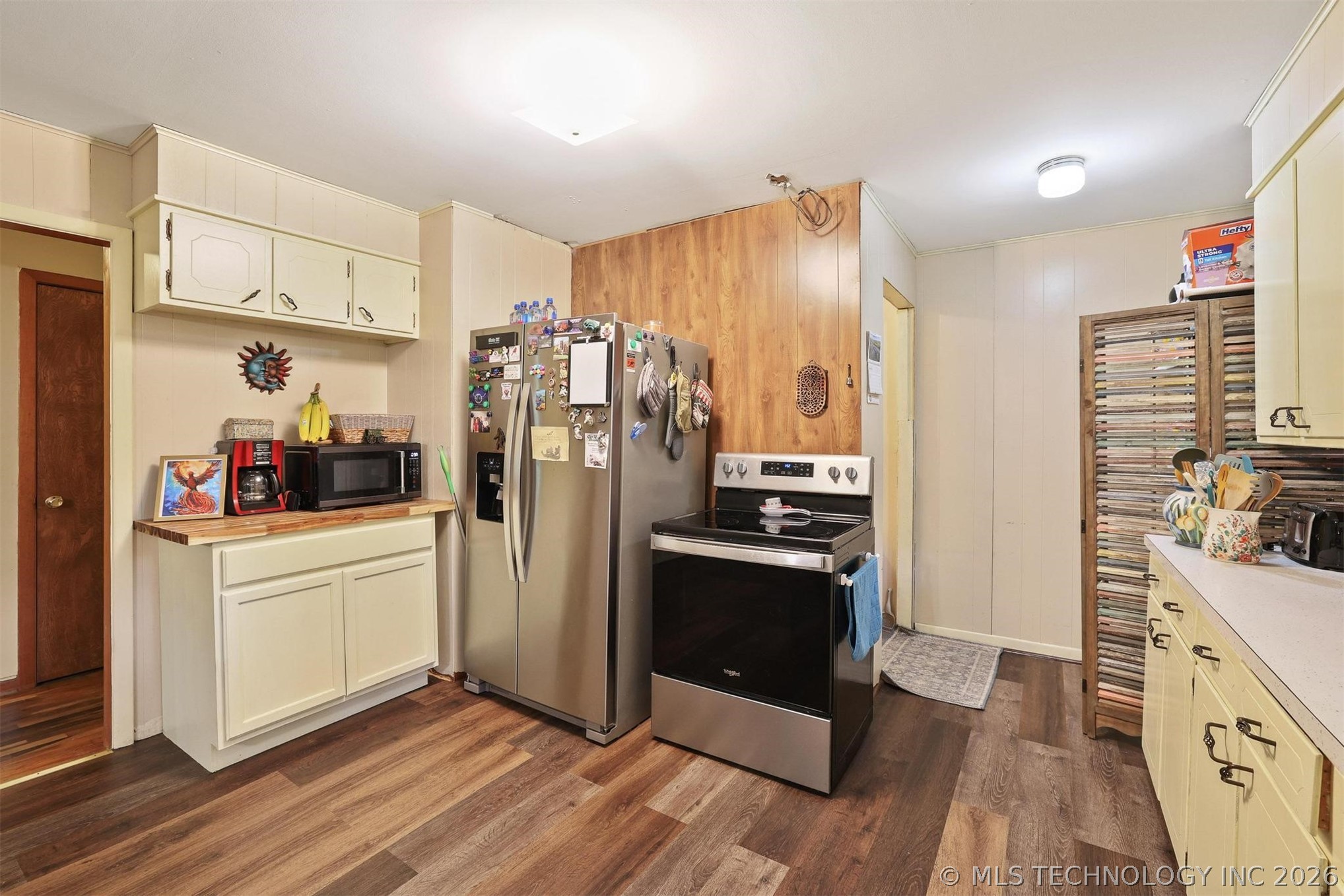105 Maple Broken Bow OK 74728