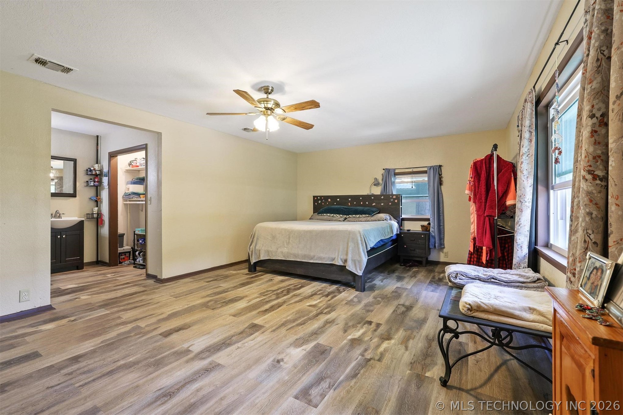 105 Maple Broken Bow OK 74728