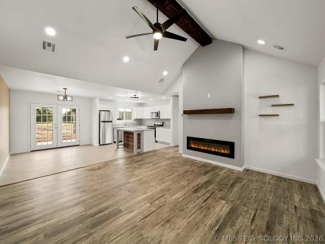 1151 N 4345 Road Pryor OK 74361