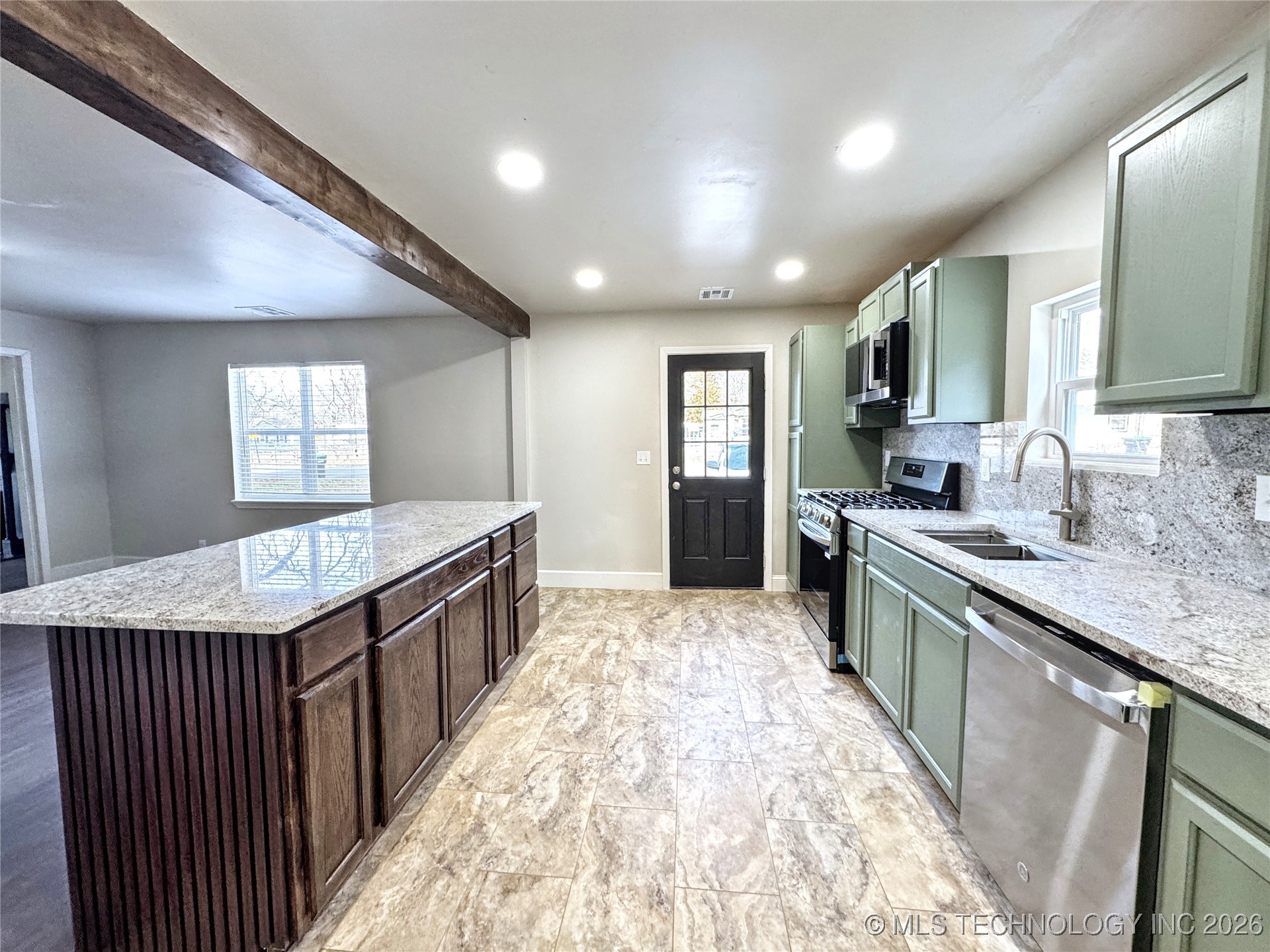 1020 N Vinita Avenue Tahlequah OK 74464