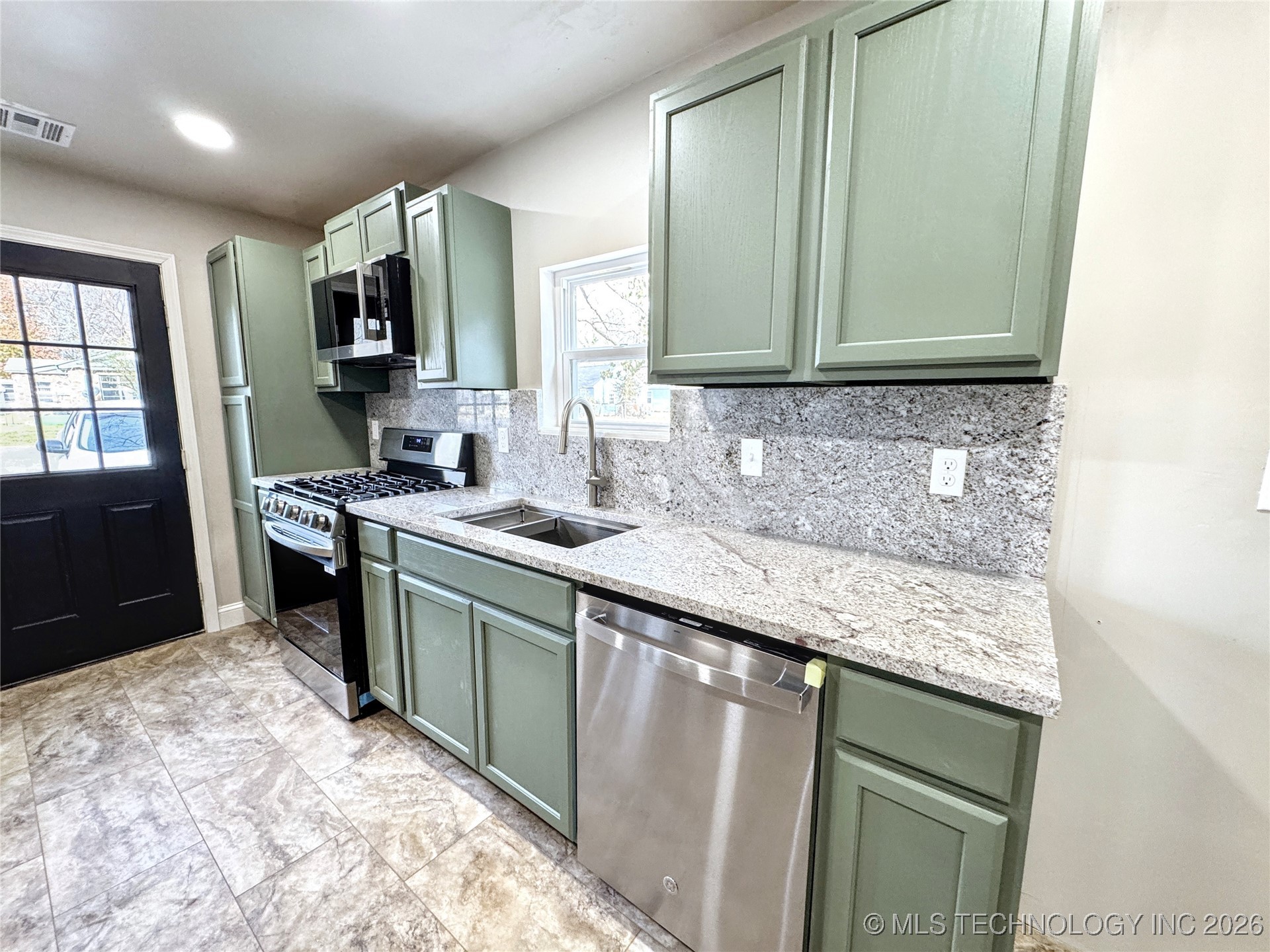 1020 N Vinita Avenue Tahlequah OK 74464
