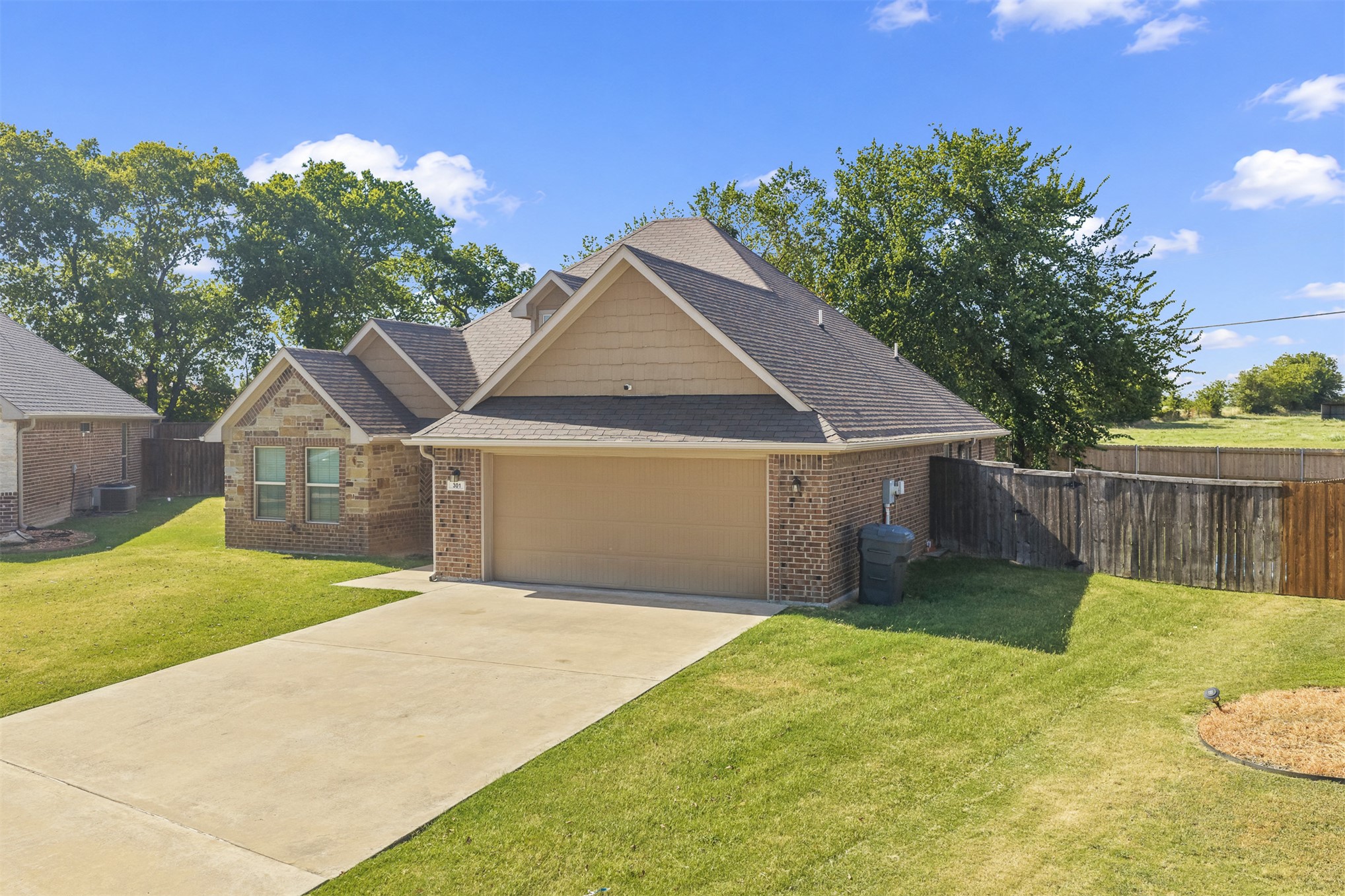 301 Wandering Way Ardmore OK 73401