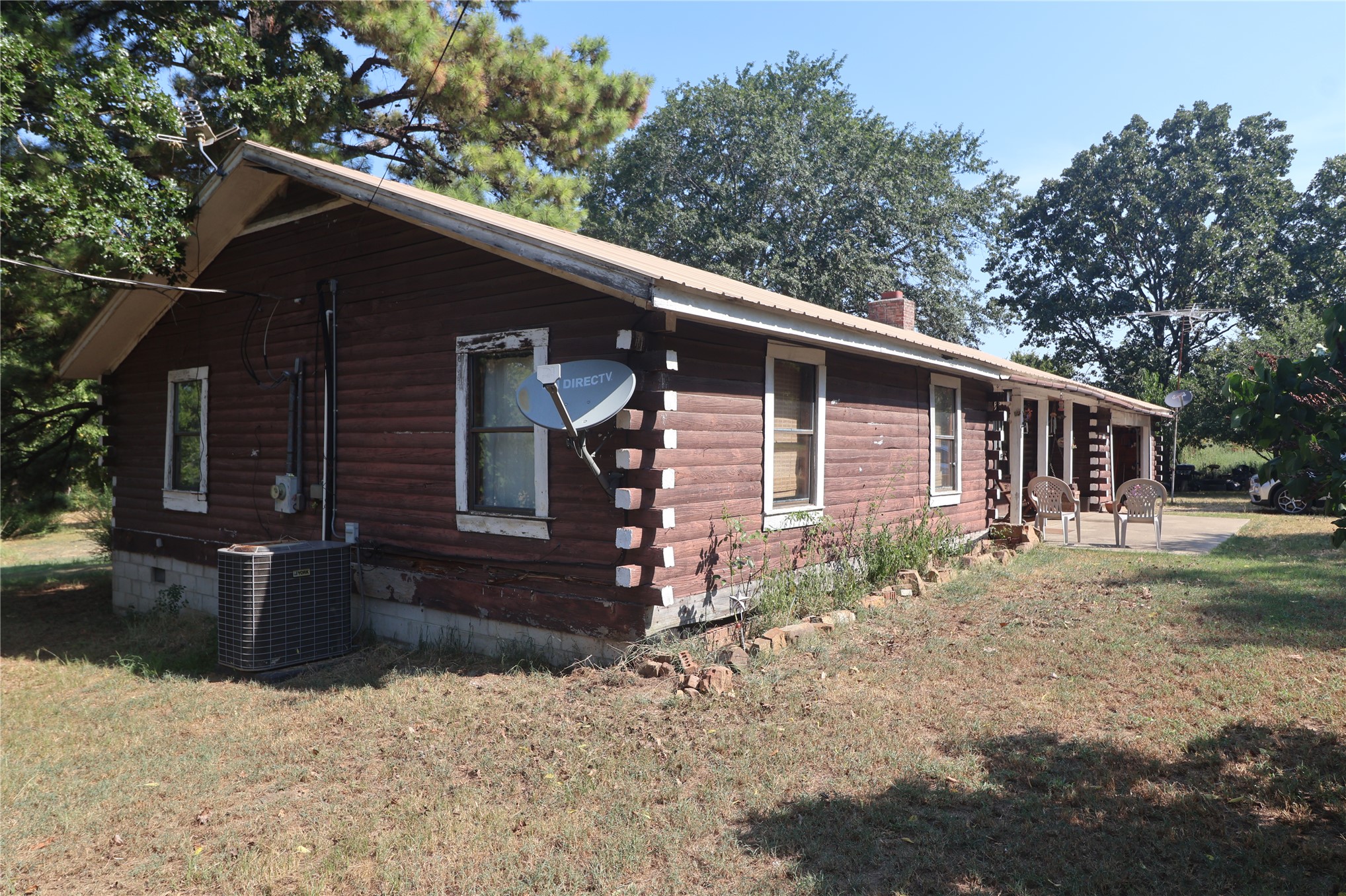 2601 N Witte Poteau OK 74953