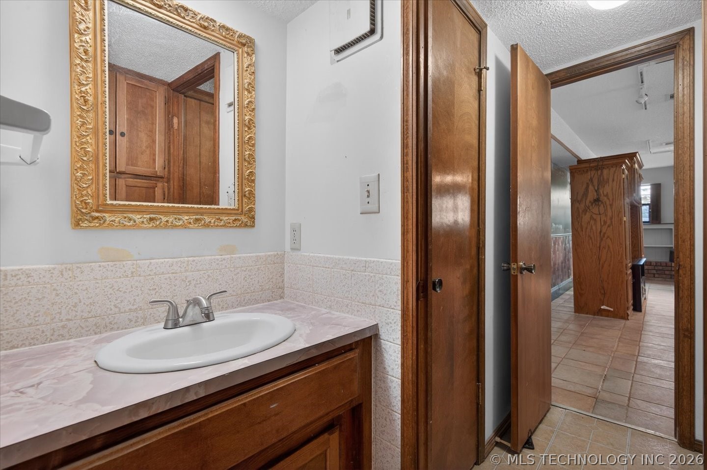 1419 SE Oakdale Drive Bartlesville OK 74006