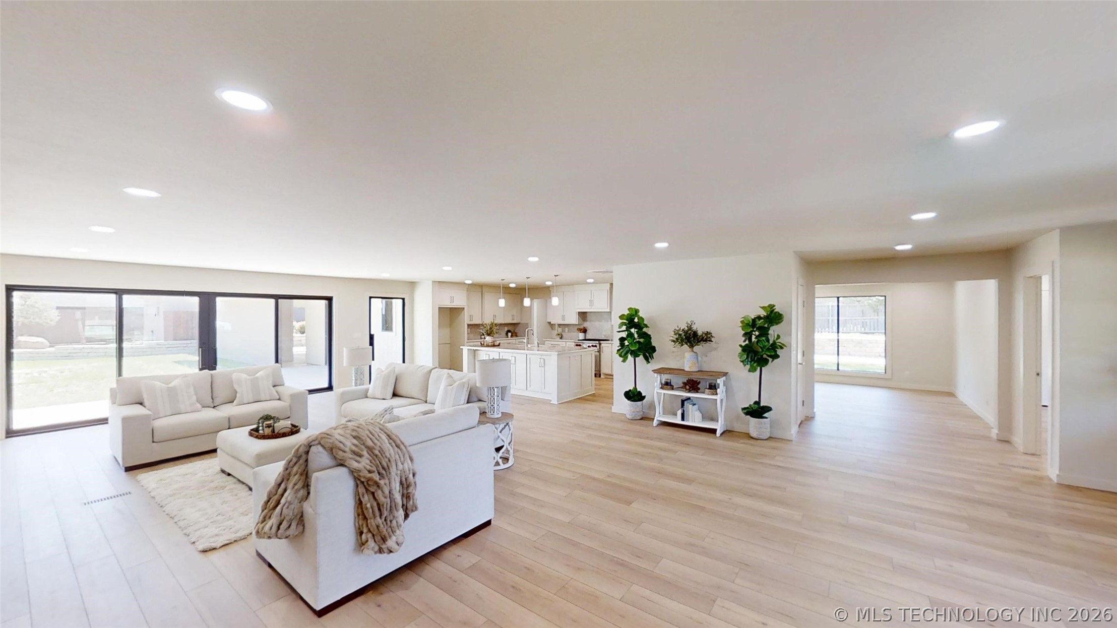 2200 Cloverleaf Place Ardmore OK 73401
