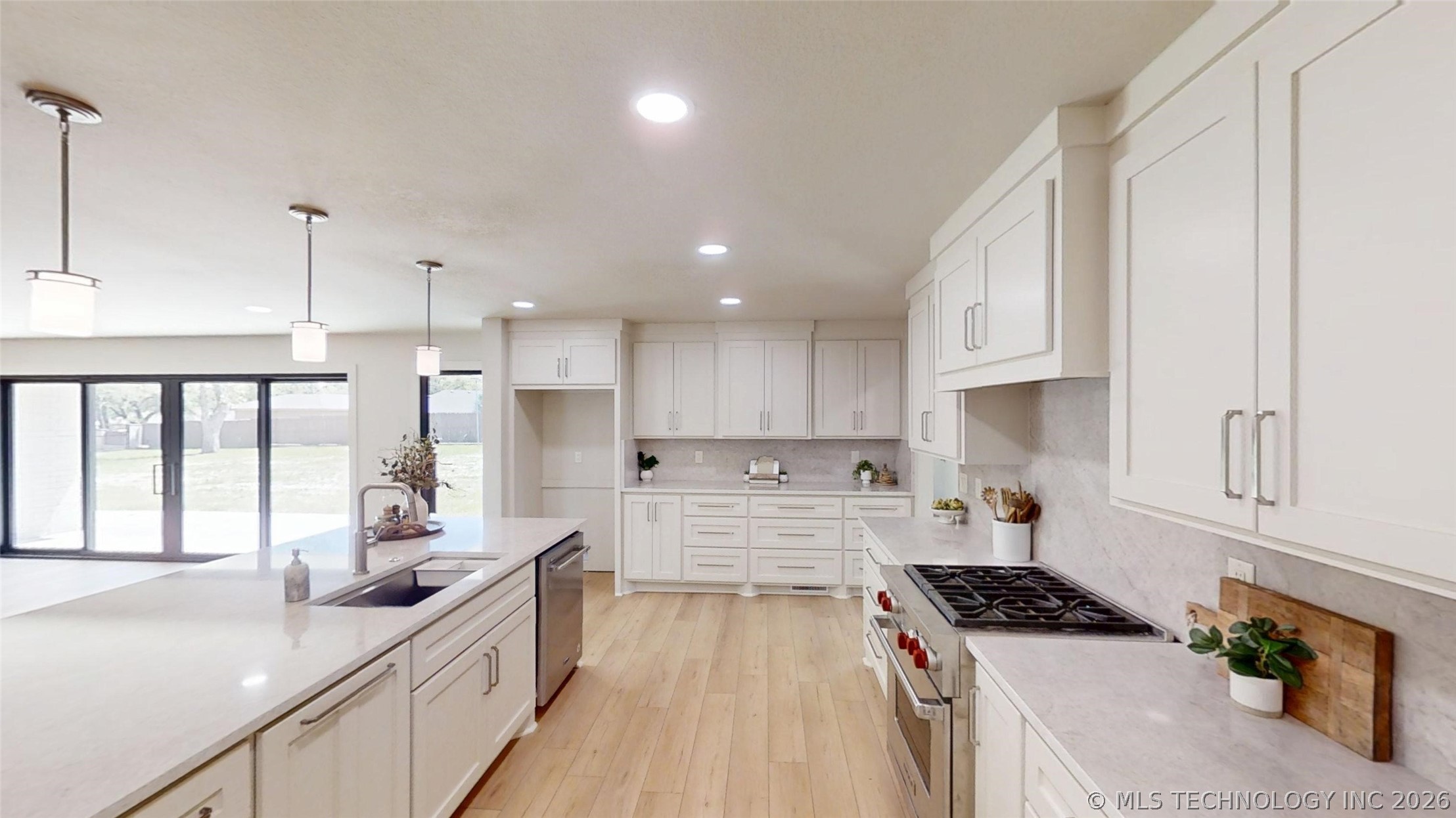 2200 Cloverleaf Place Ardmore OK 73401