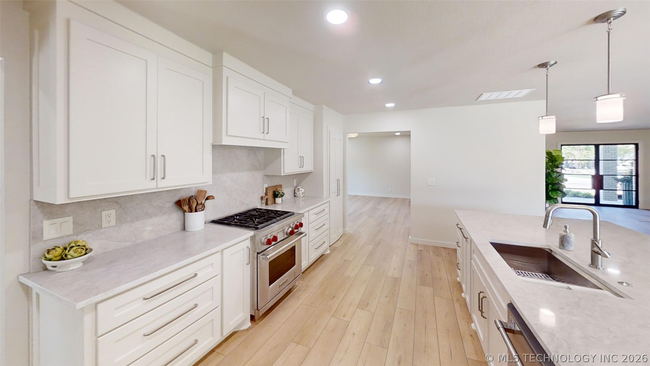 2200 Cloverleaf Place Ardmore OK 73401
