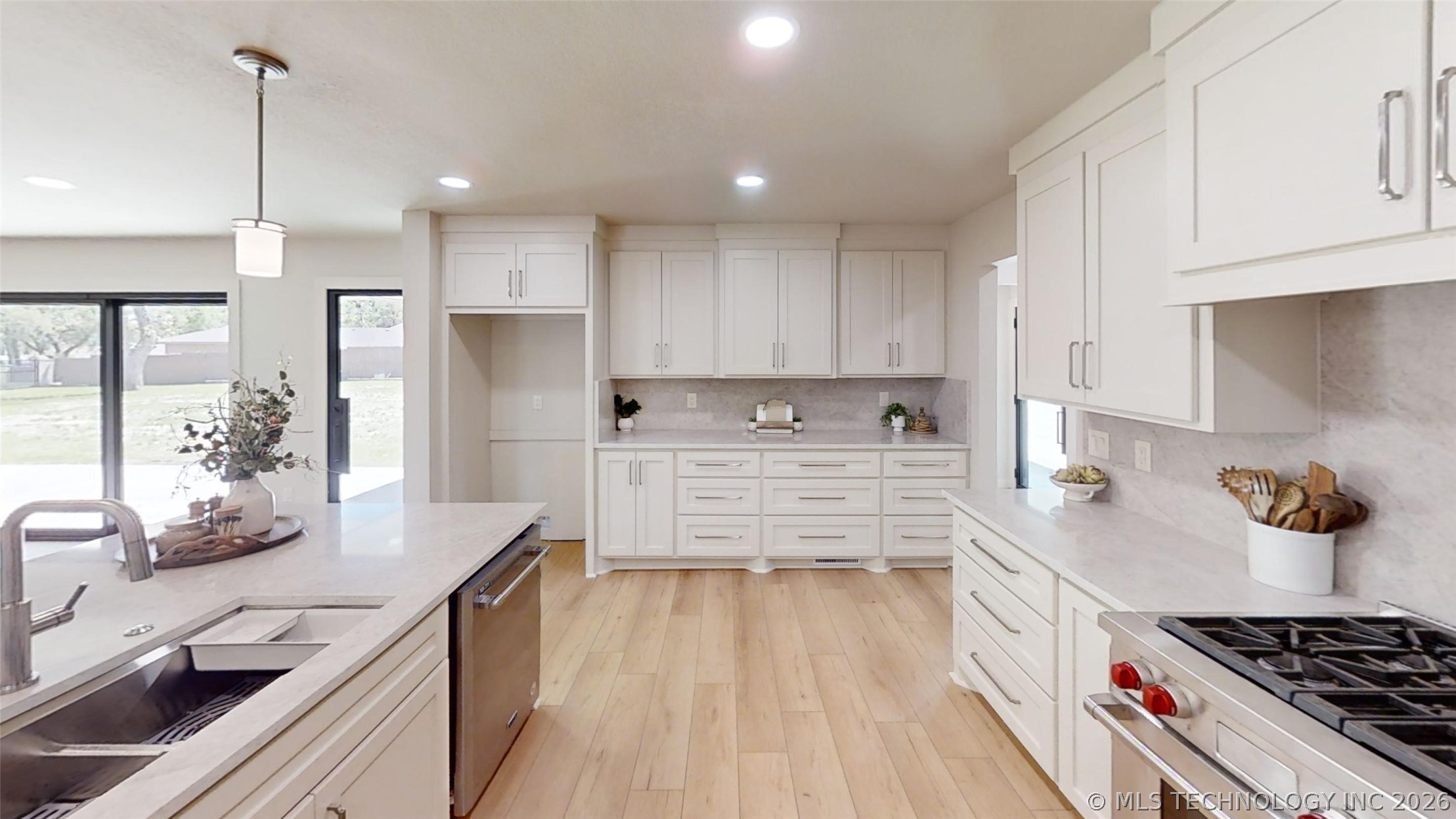 2200 Cloverleaf Place Ardmore OK 73401