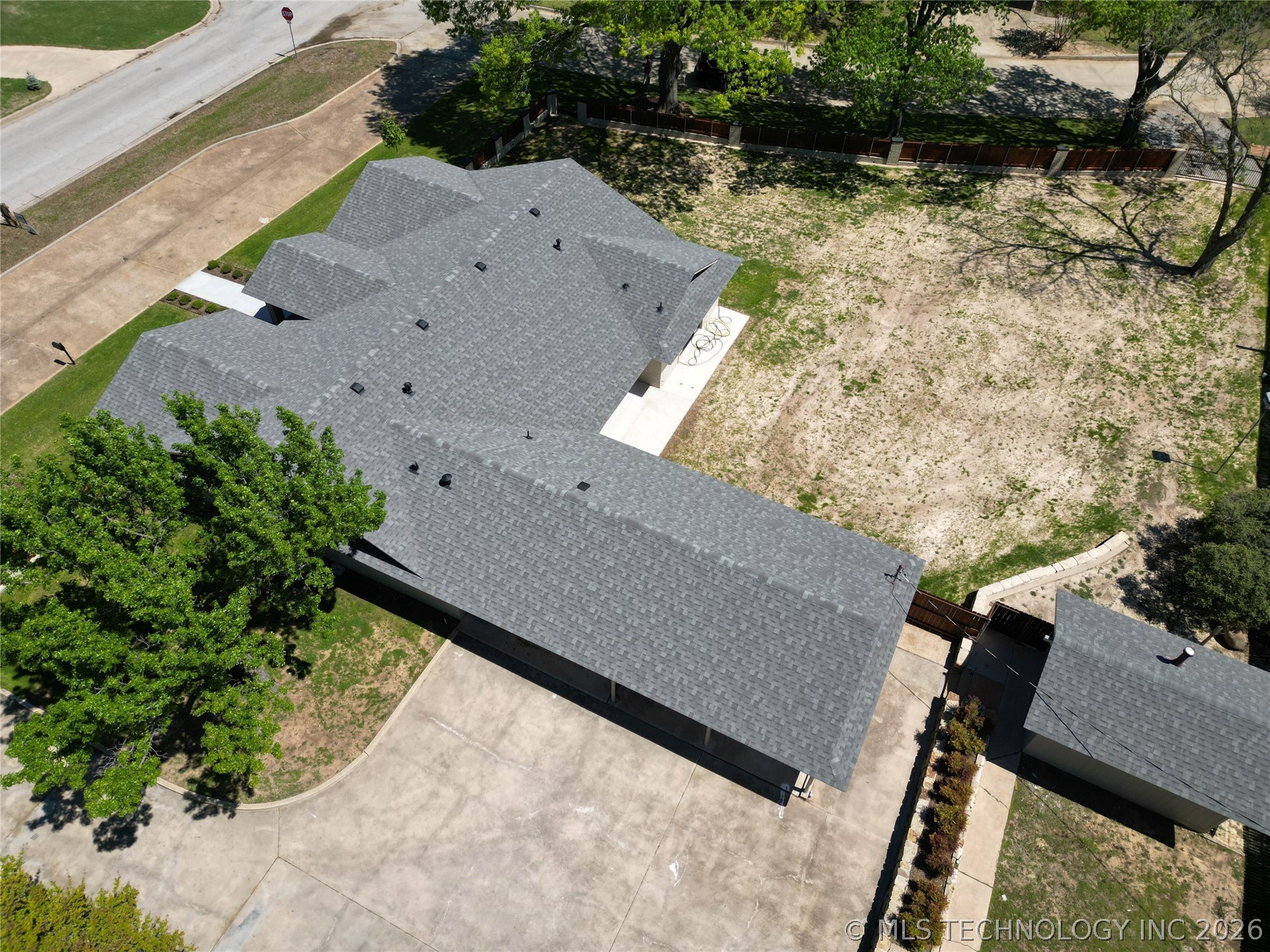2200 Cloverleaf Place Ardmore OK 73401
