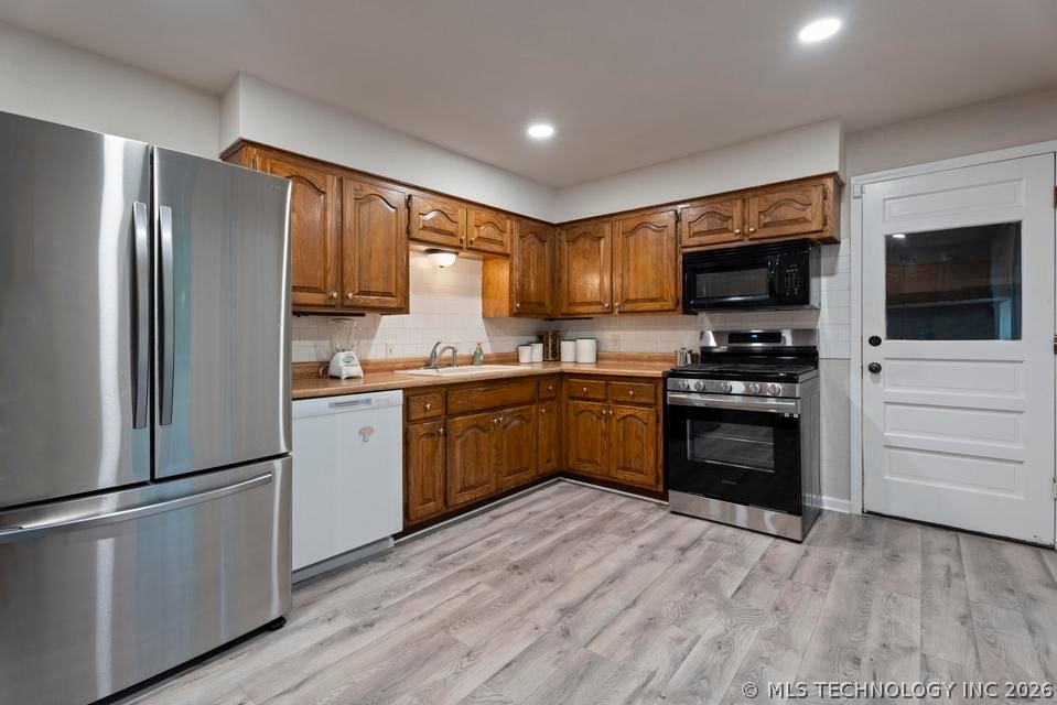 25660 S 625 Road Grove OK 74344