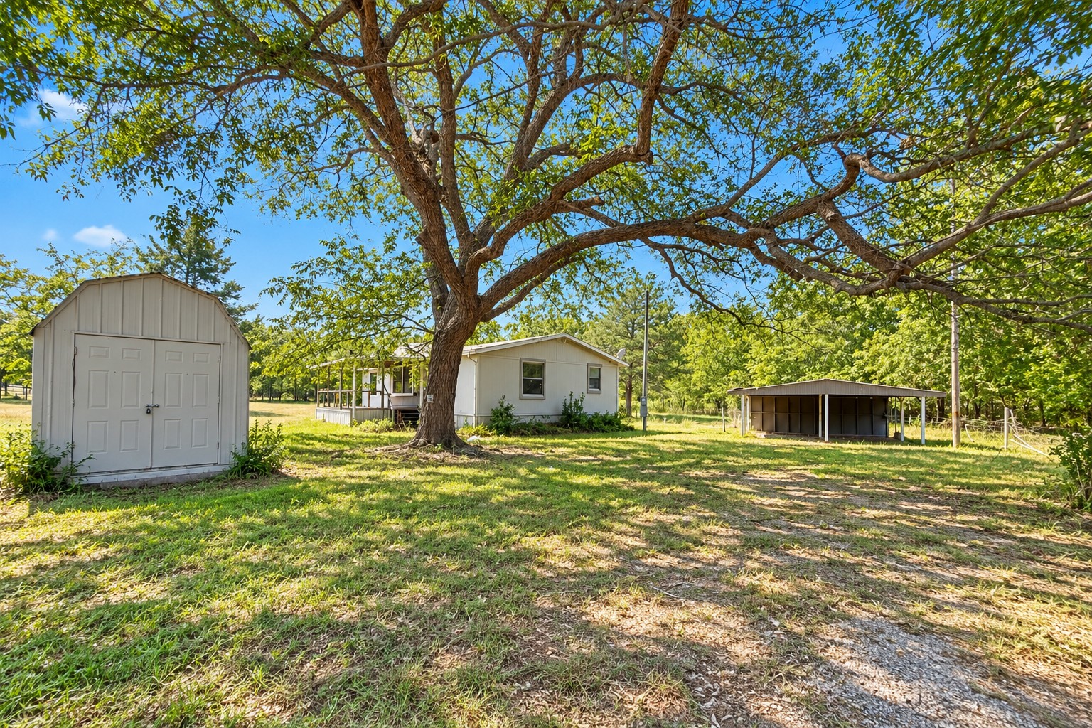 215 Copperhead Lane Ardmore OK 73401