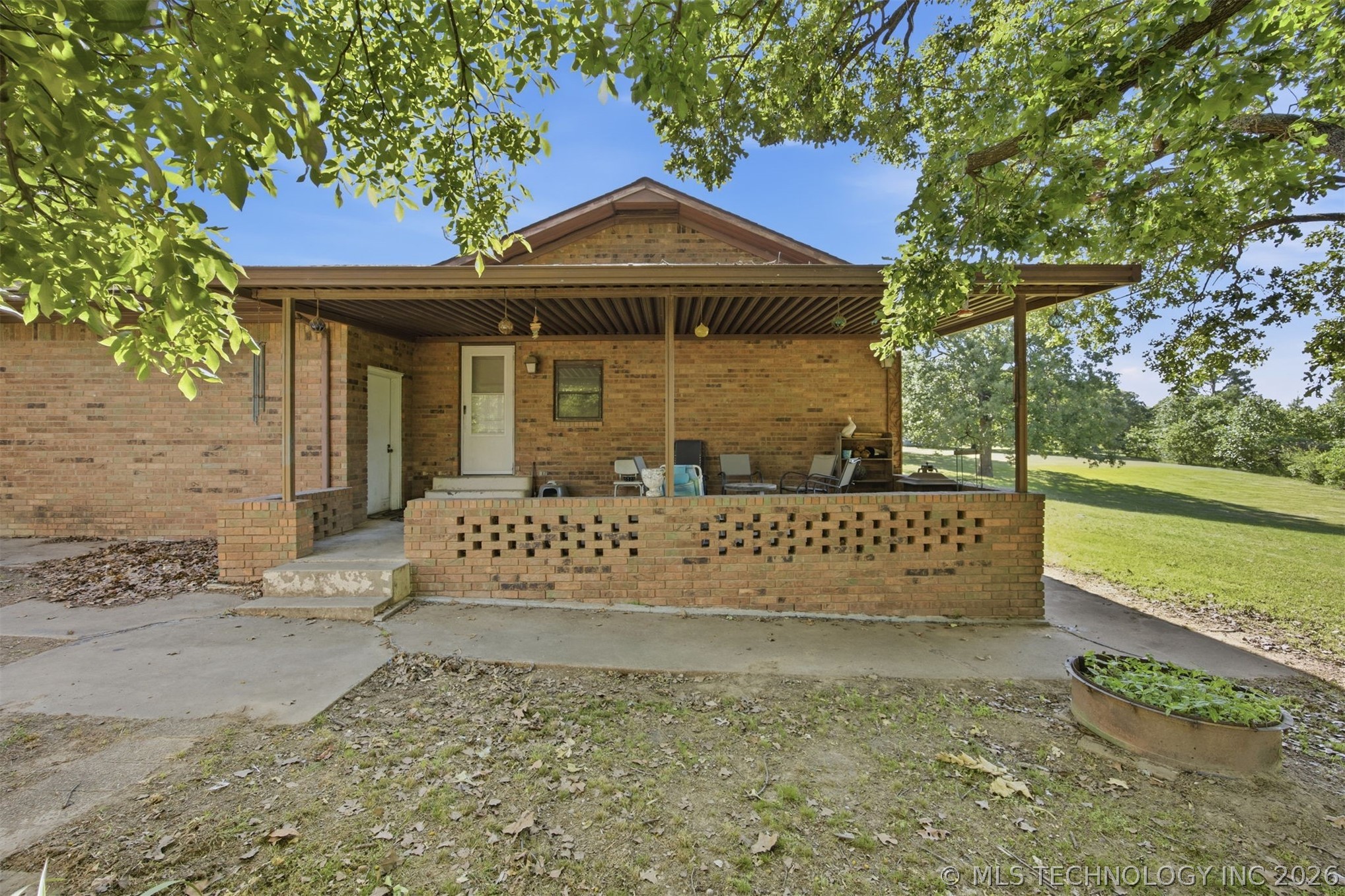 431 E Epley Drive Longtown OK 74462
