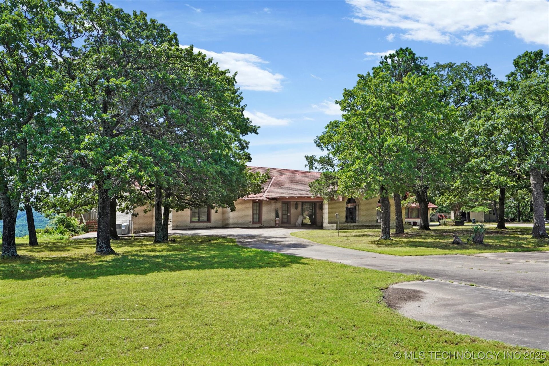 17331 S 174th Avenue E Bixby OK 74008