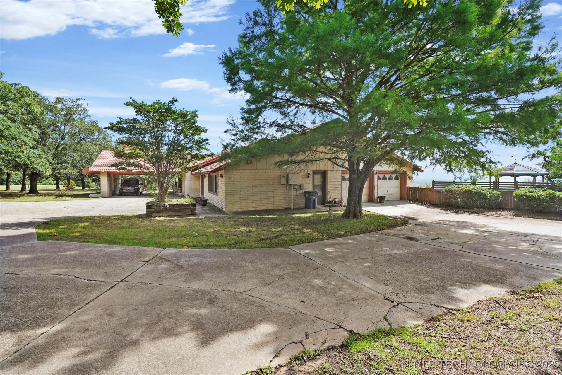 17331 S 174th Avenue E Bixby OK 74008