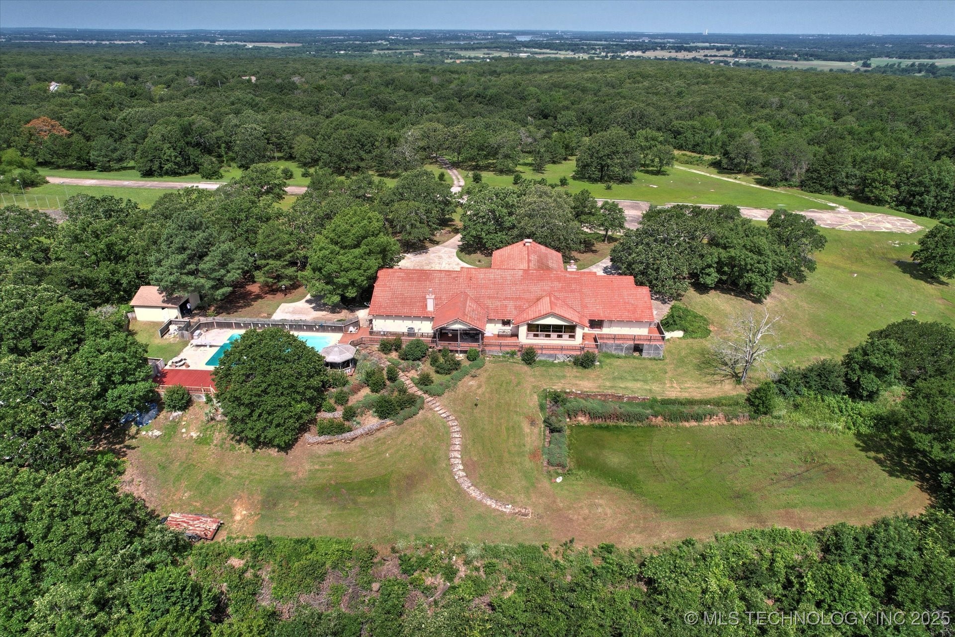 17331 S 174th Avenue E Bixby OK 74008