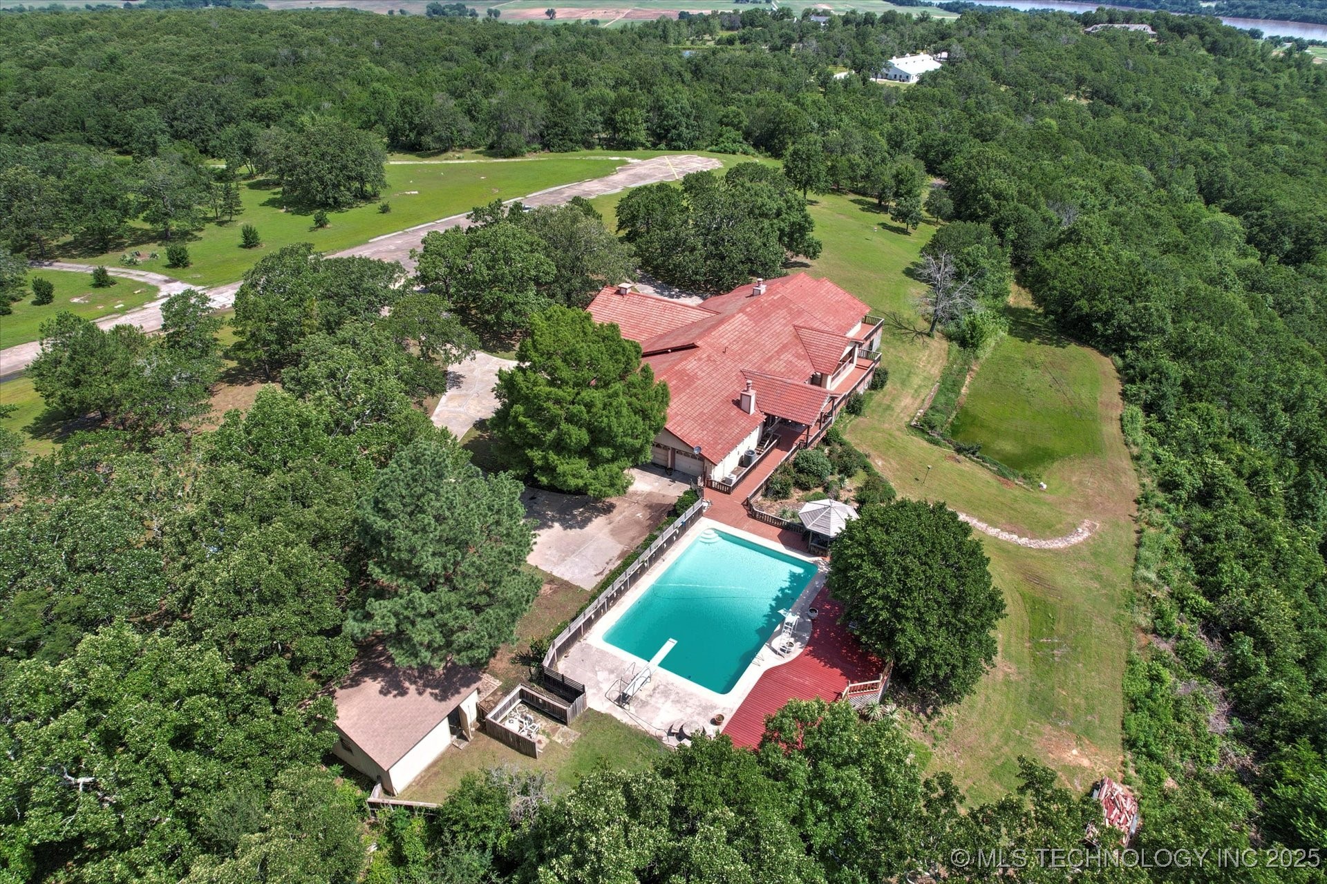 17331 S 174th Avenue E Bixby OK 74008