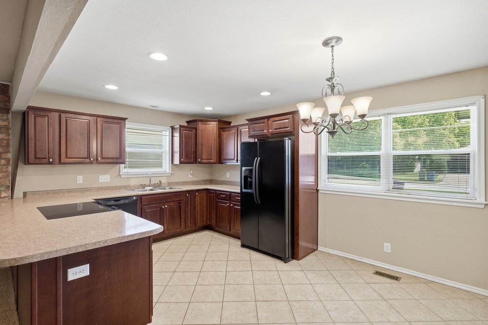 3830 S 82nd East Avenue Tulsa OK 74145