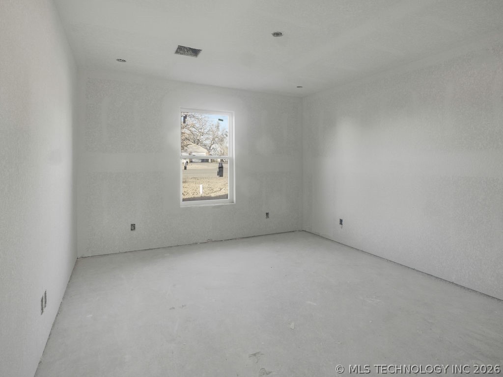686 W 6th Street Atoka OK 74525
