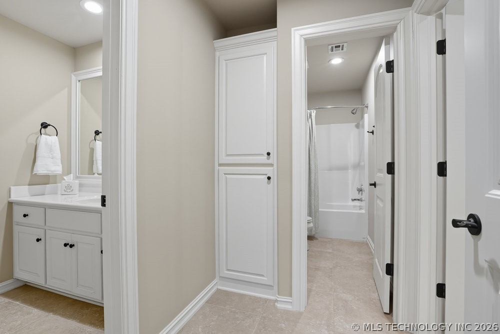 7226 E 111th Place S Bixby OK 74008