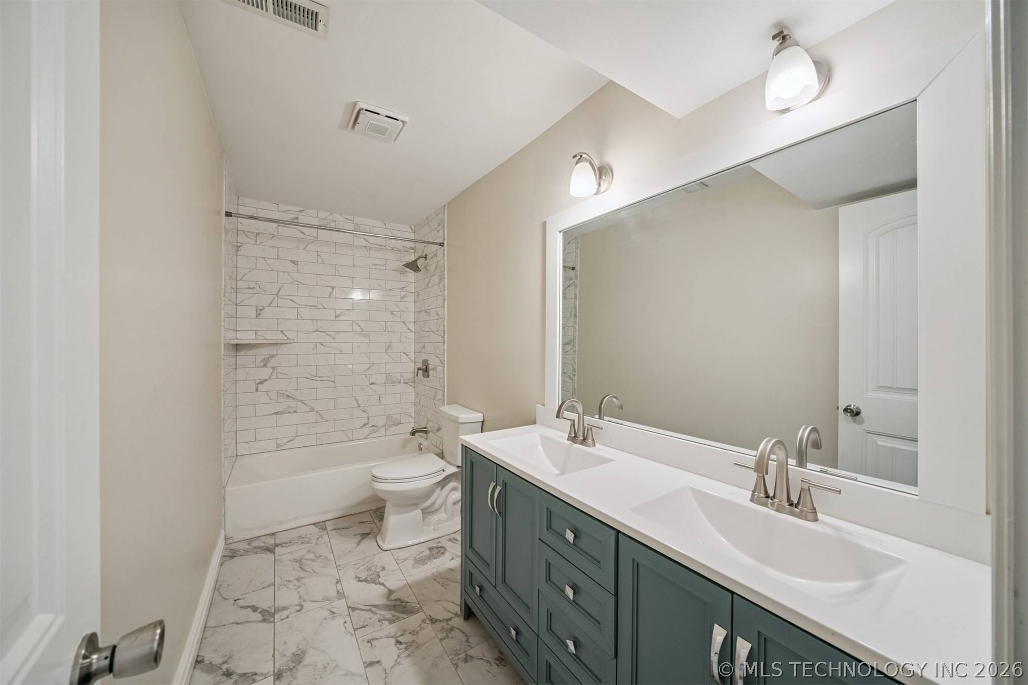 205 W Waco Street Broken Arrow OK 74011