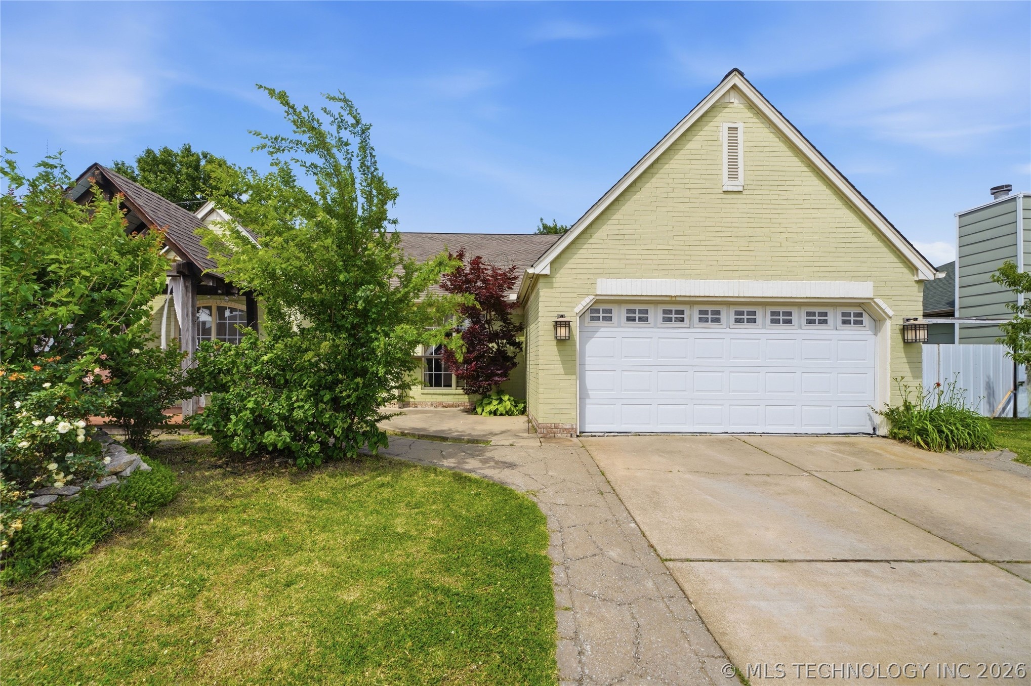 3226 N 2nd Place Broken Arrow OK 74012