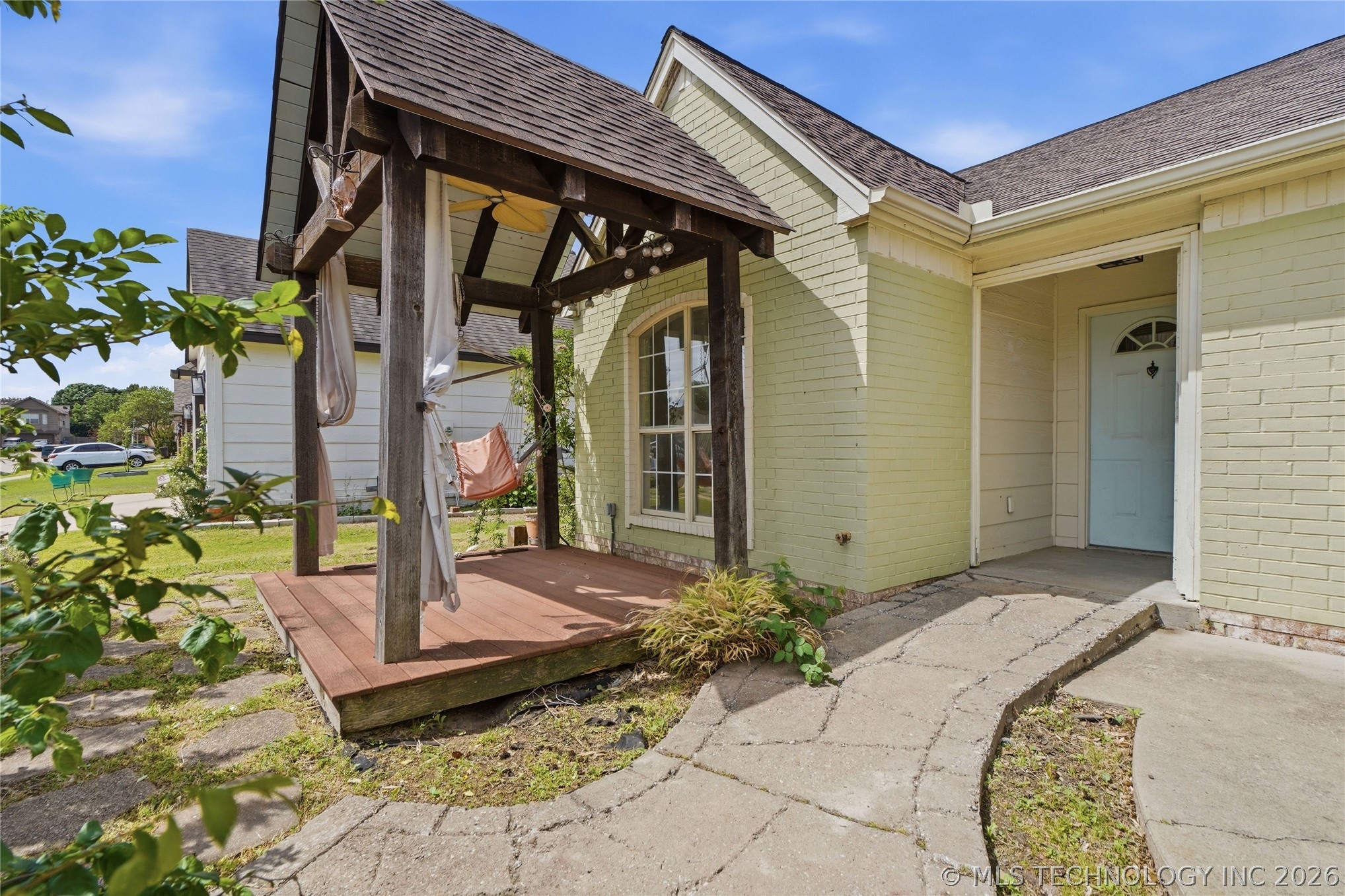 3226 N 2nd Place Broken Arrow OK 74012