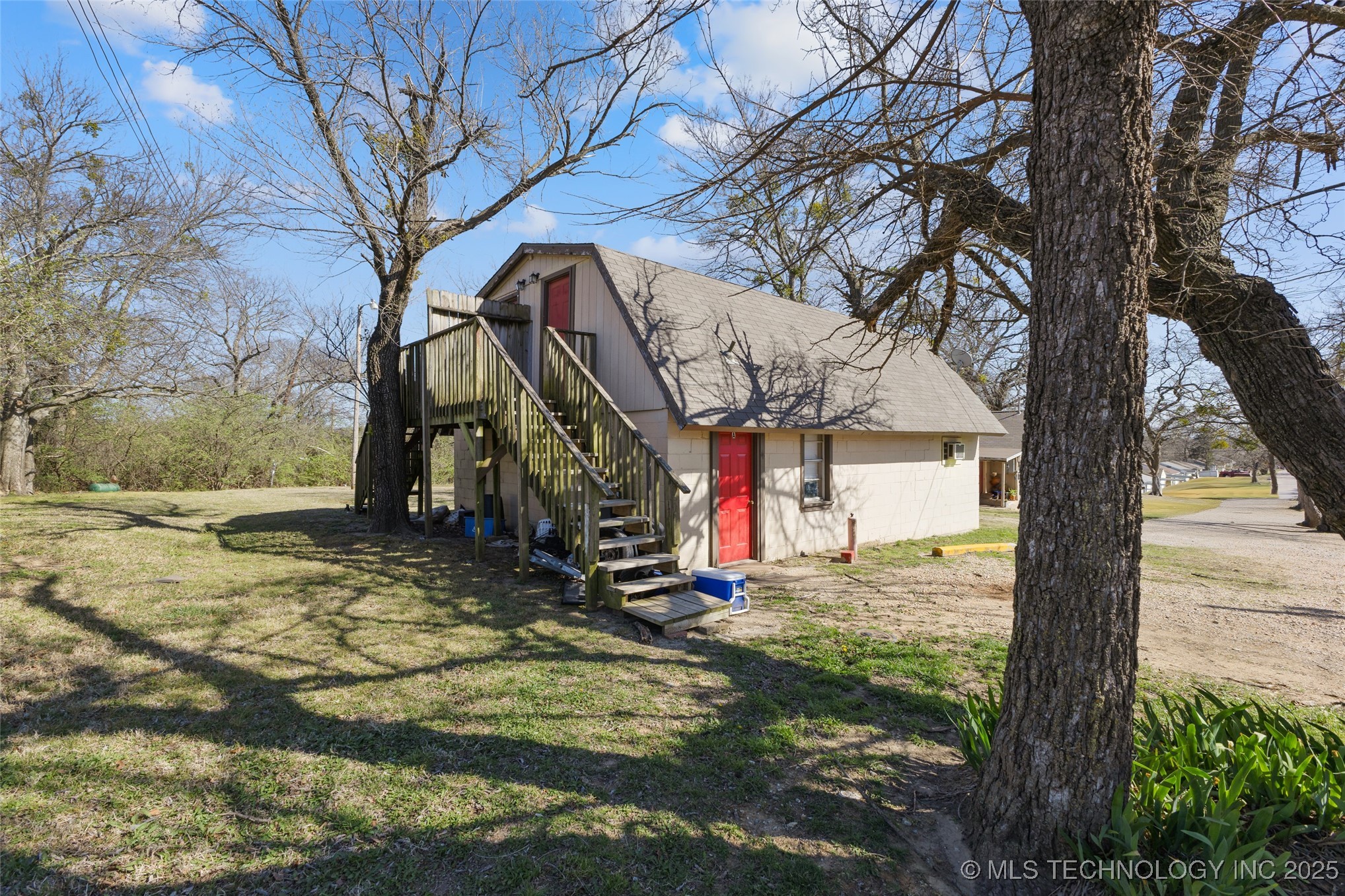 814 S Highland Ada OK 74820