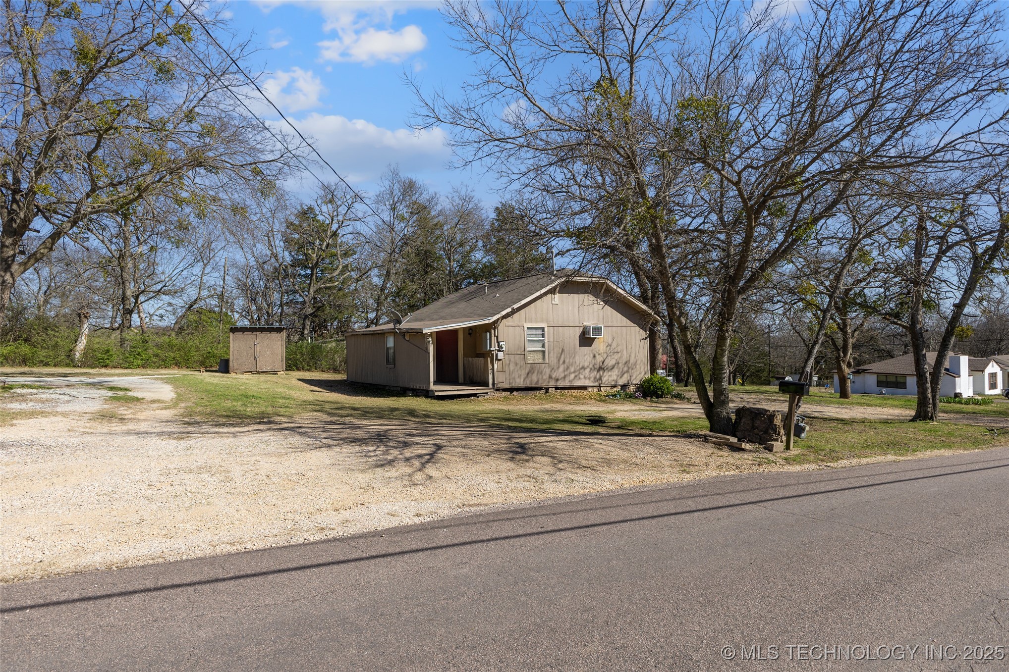 814 S Highland Ada OK 74820