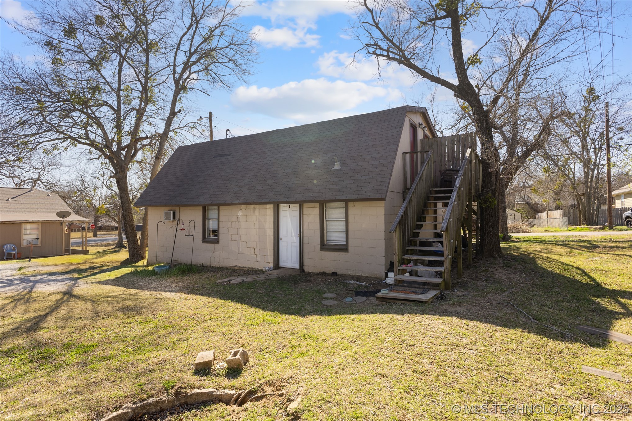 814 S Highland Ada OK 74820