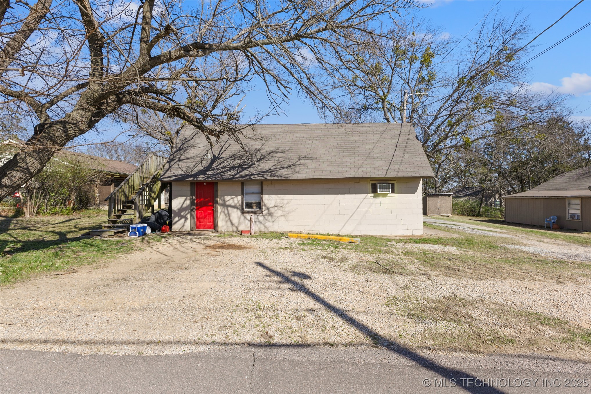 814 S Highland Ada OK 74820