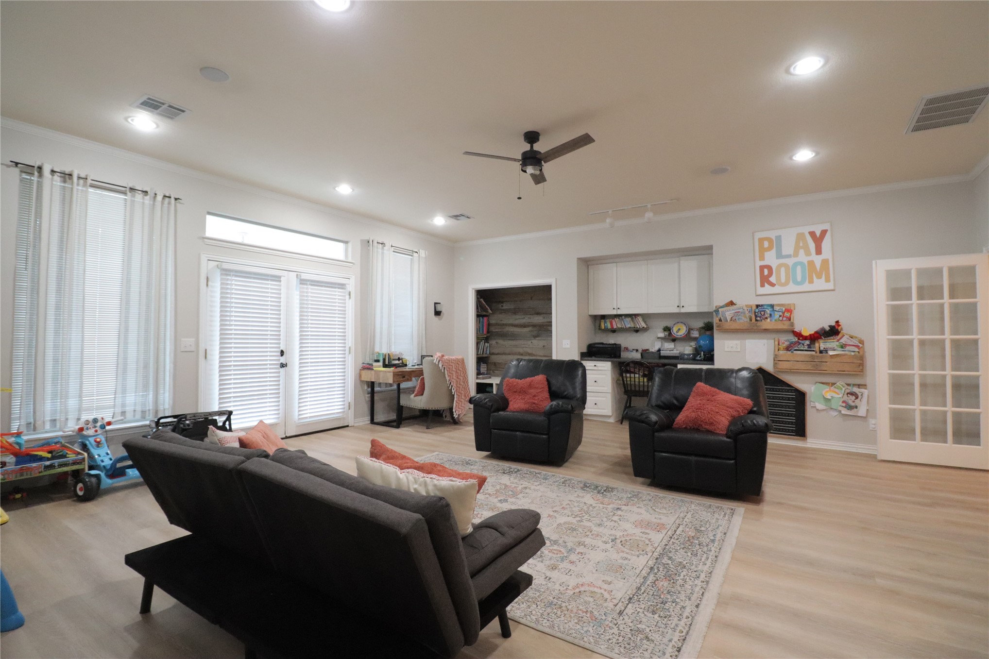 1307 Castle Creek Street Shawnee OK 74804