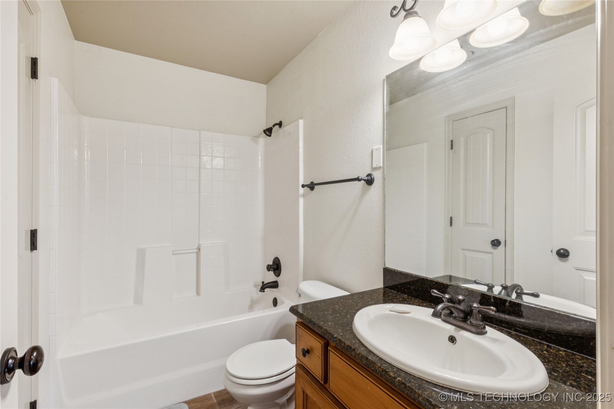 1312 S Desert Palm Lane Broken Arrow OK 74012