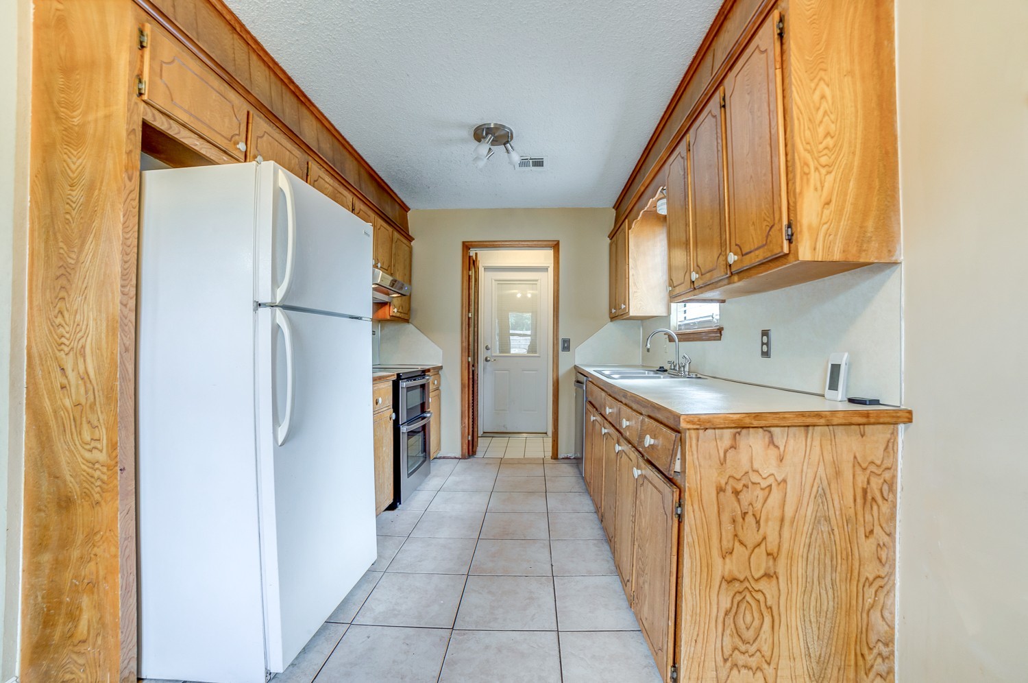 200 W Delmar Street Broken Arrow OK 74012
