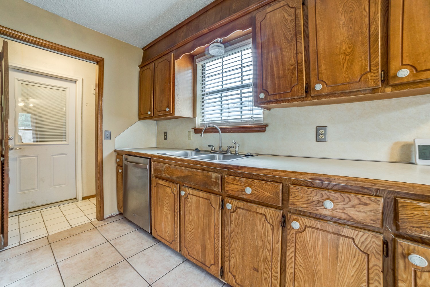 200 W Delmar Street Broken Arrow OK 74012
