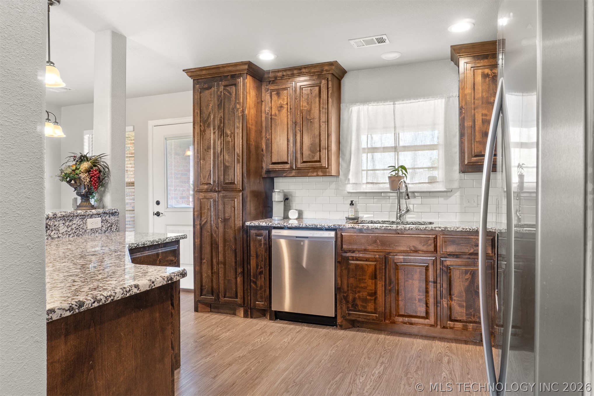 827 S Mckinley Avenue Calera OK 74730