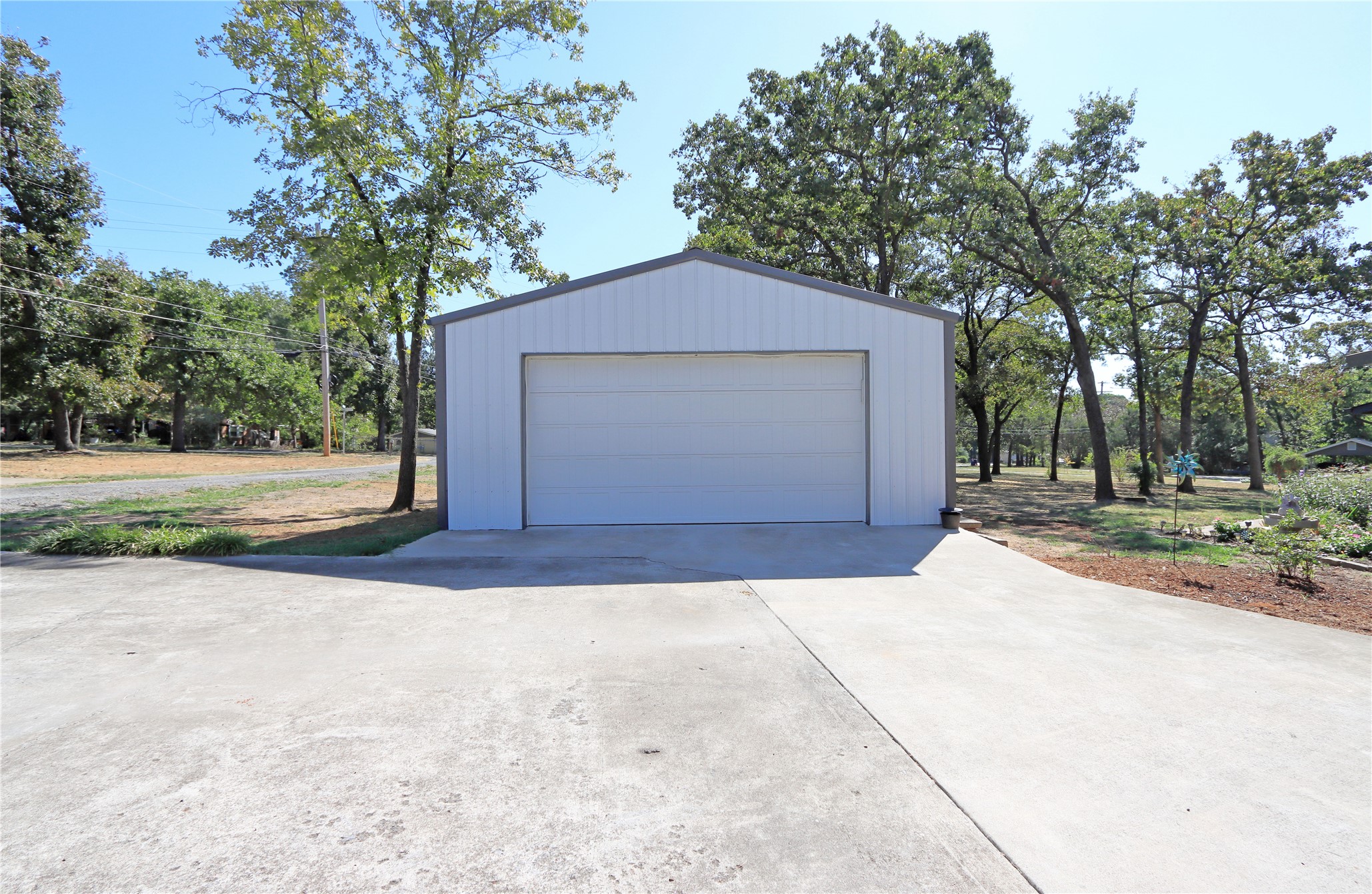 73815 Cyclone Hollow Road Wagoner OK 74467