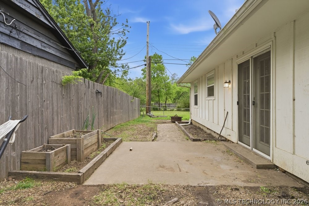 18505 E 3rd Street Tulsa OK 74108
