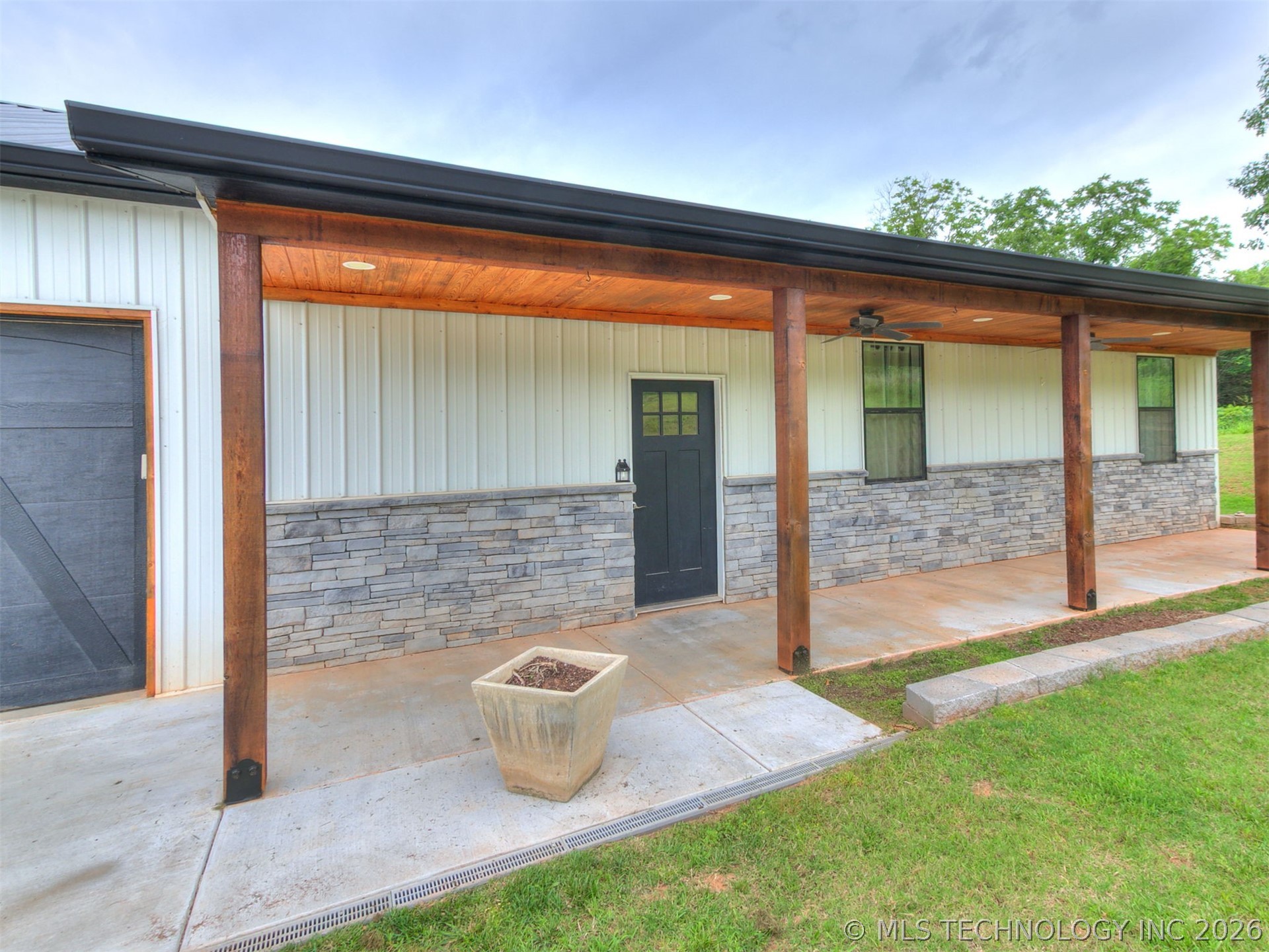17301 Winding Creek Newalla OK 74857