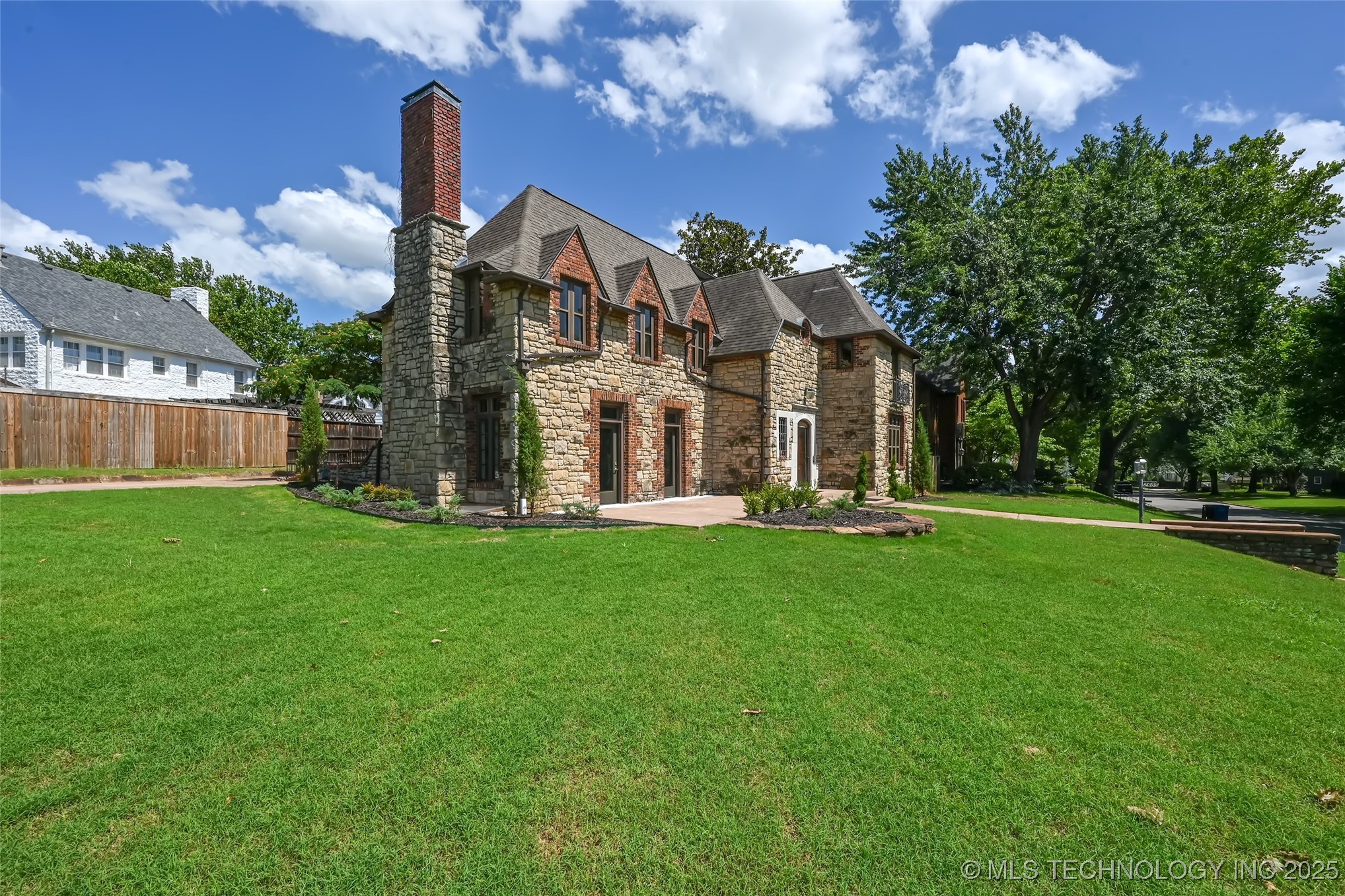 2605 S St Louis Avenue Tulsa OK 74114
