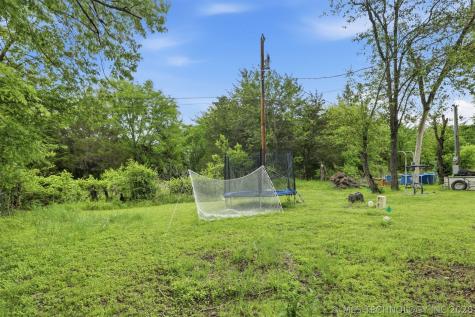 112 Umsted Street Colbert OK 74733