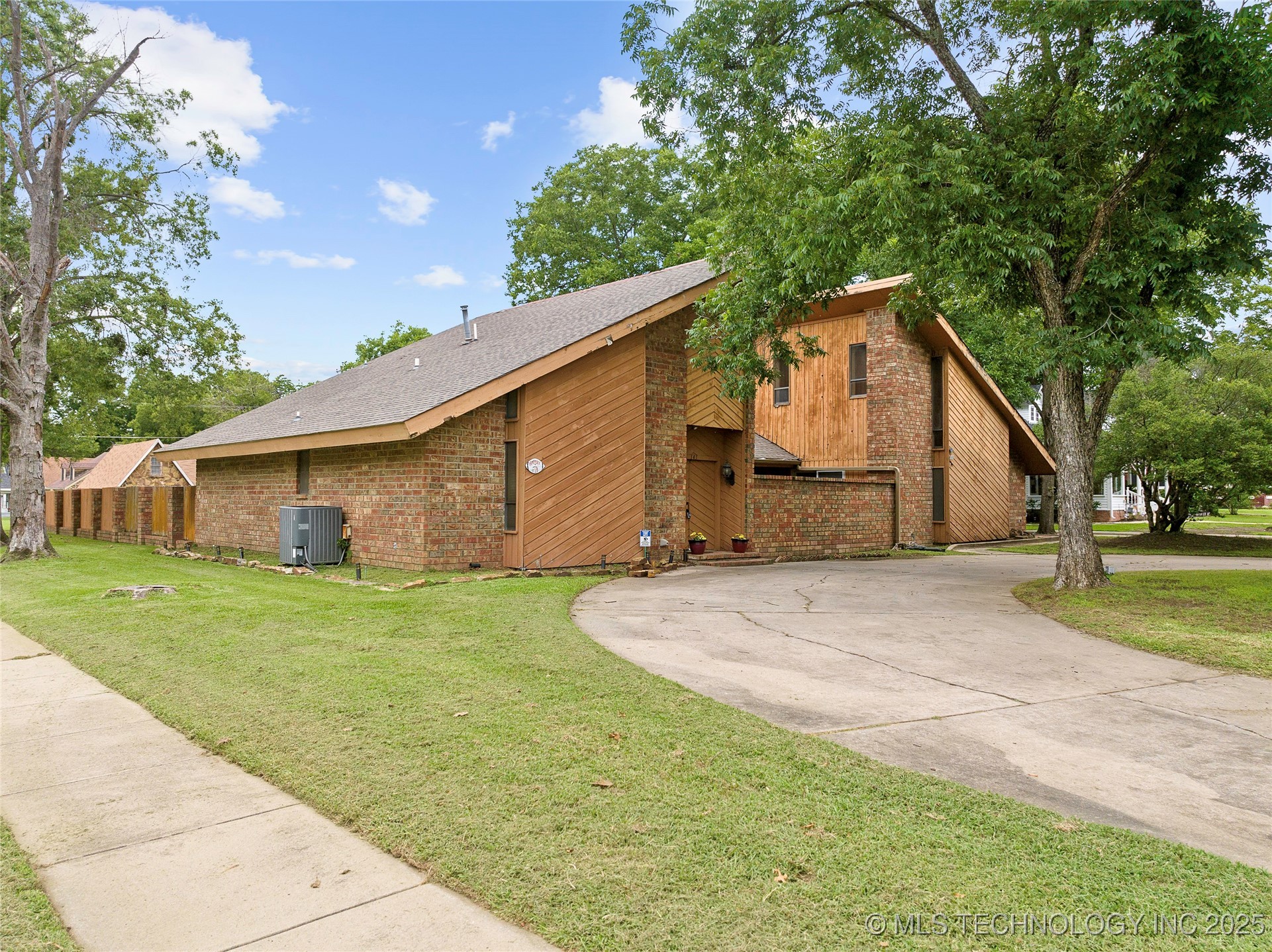 141 G Street SW Ardmore OK 73401